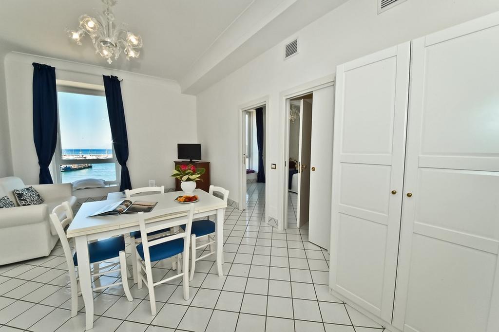 Palazzo Dogana Rooms Agropoli Buitenkant foto
