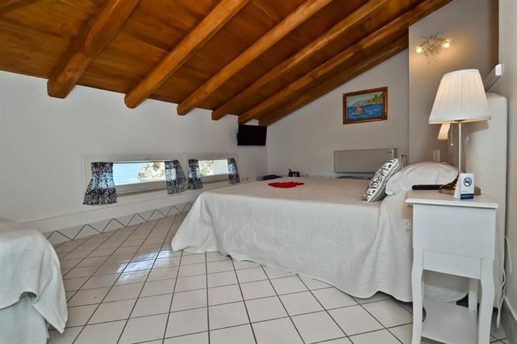 Palazzo Dogana Rooms Agropoli Buitenkant foto